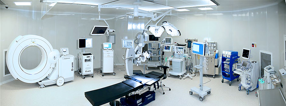 NP İstanbul Brain Hospital surgery room